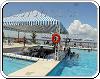 Bar Club Caribe Aquabar de l'hôtel Crown paradise à Cancun Mexique