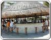 Bar Playa de l'hôtel Oasis Palm Beach à Cancun Mexique