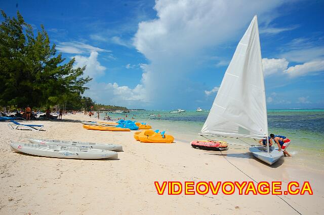 Republique Dominicaine Punta Cana Barcelo Bavaro Caribe Kayaks, pédalots, sailboats, ..
