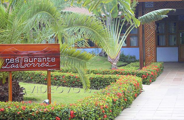 Republique Dominicaine Punta Cana Grand Palladium Palace Resort L'entrée du restaurant buffet Las Torres.