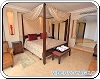 Suite une chambre à coucher de l'hôtel Majestic Elegance à Punta Cana République Dominicaine