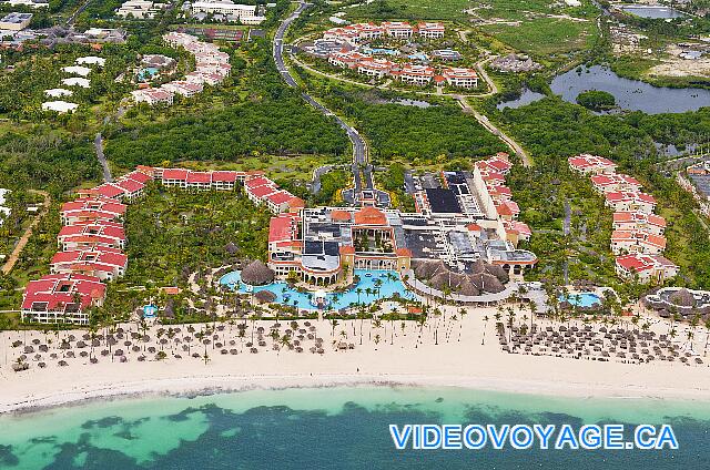 République Dominicaine Punta Cana Paradisus Palma Real An aerial photograph of the Paradisus Palma Real hotel, situated on the edge of the Bavaro beach.