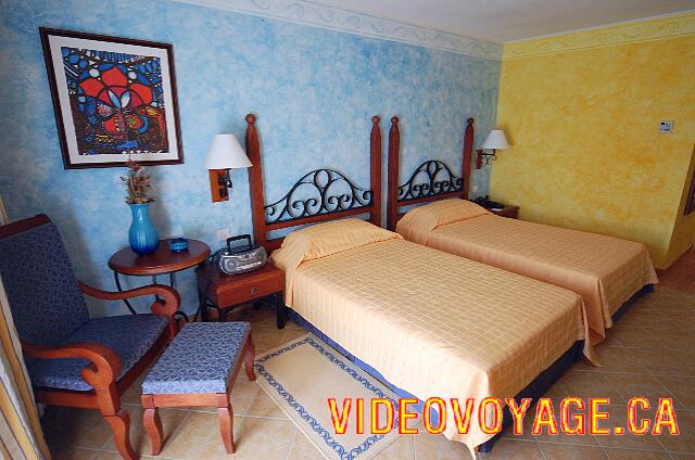Cuba Varadero Memories Varadero Beach Resort La habitación estándar con 2 camas individuales. Una habitación bastante grande.