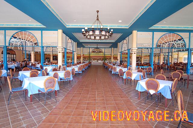 Cuba Varadero Memories Varadero Beach Resort Une salle à mangé de grande dimension.