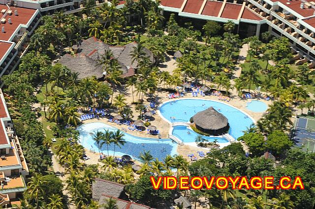 Cuba Varadero Sol Palmeras The pools are the center of the main building in the shape of a U.