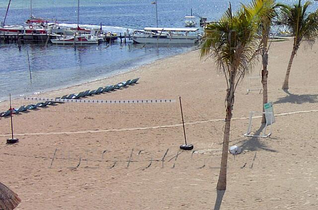 Mexique Cancun Carrousel Sun Beach, otra red de voleibol.