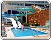 Piscine Adolescents de l'hôtel Crown paradise à Cancun Mexique