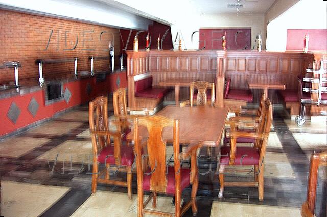 Mexique Cancun Grand Oasis Cancun El asador restaurante Tunkul ubicado en el edificio que alberga las habitaciones numeradas 4000.