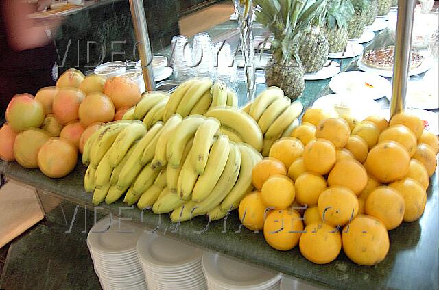 Mexique Cancun Grand Oasis Cancun Frutas ...