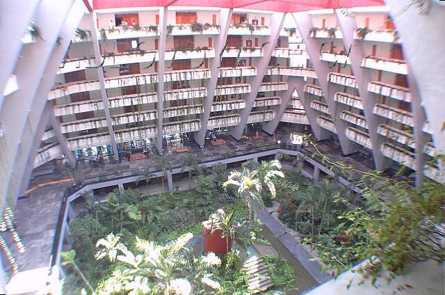 Mexique Cancun Grand Oasis Cancun In the center, a green garden.