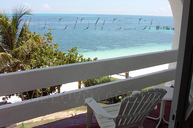 Mexique Cancun Maya Caribe A beautiful view of the sea from the balcony.