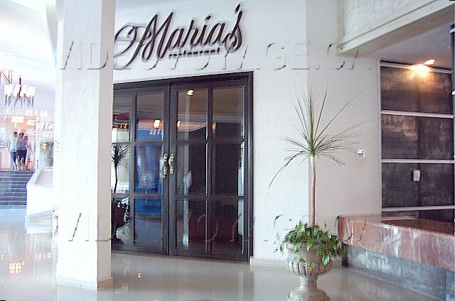 Mexique Cancun New Gran Caribe Real The à la Maria's card.