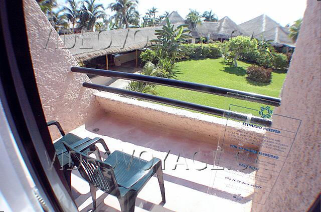 Mexique Cancun Oasis Cancun The little wide but deep enough balcony