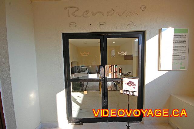 Mexique Cancun Riu Caribe The entrance to the SPA.