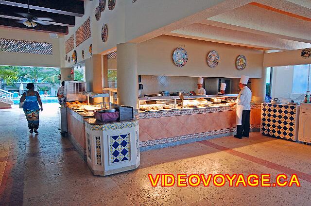 Mexique Cancun Riu Caribe Le buffet.