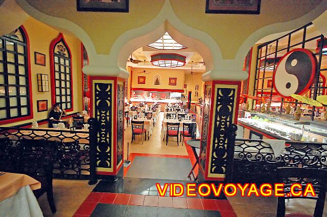 Mexique Cancun Riu Caribe Con una bonita decoración.