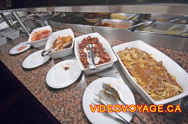 Mexique Cancun Riu Caribe La comida caliente reemplazado regularmente.