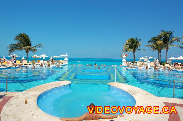 Mexique Cancun Riu Palace Las Americas Hermosos colores.