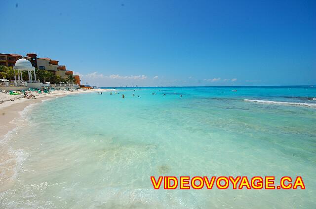 Mexique Cancun Riu Palace Las Americas The sector with the reefs.