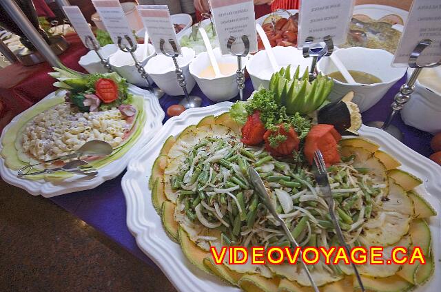 Mexique Cancun Riu Palace Las Americas Various salads.