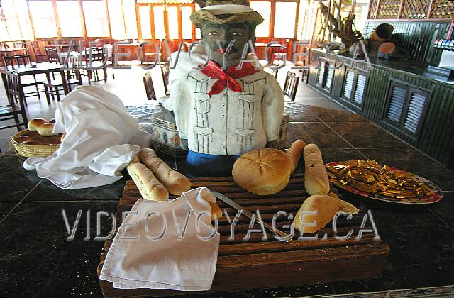 Cuba Cayo Guillermo Iberostar Daiquiri Bread Bar.