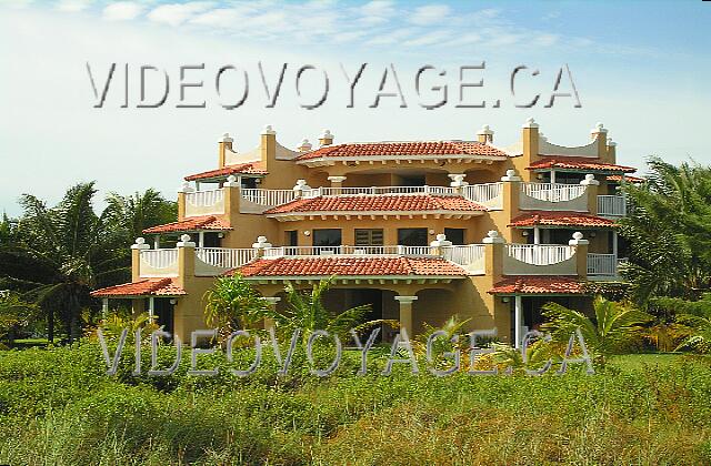 Cuba Cayo Guillermo Iberostar Daiquiri Another building from the beach.