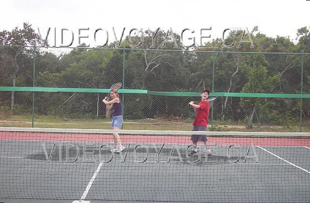 Cuba Cayo-Coco Iberostar Cayo-Coco/Mojito Beautiful tennis courts are available. The sports facilities are available at the entrance to the tennis courts.