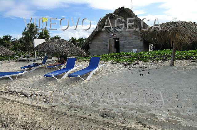 Cuba Cayo-Coco Melia Cayo-Coco El centro de buceo desde otro ángulo.