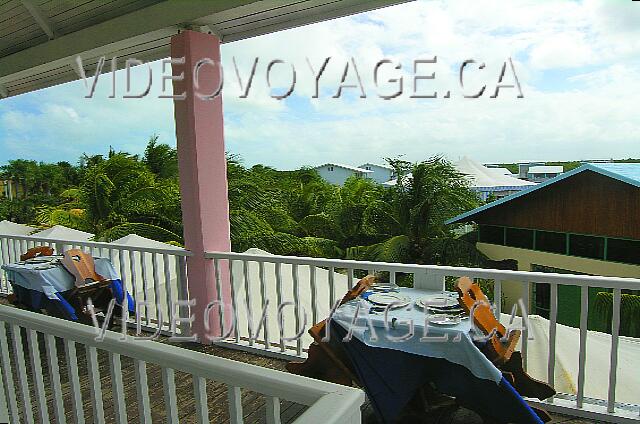 Cuba Cayo-Coco Melia Cayo-Coco On top of an observation tower near the Lobby, cutlery on tables on the terrace. No restaurant here !!!