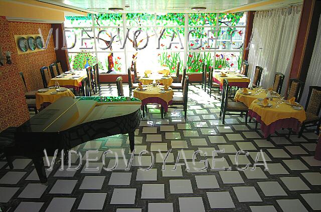 Cuba Cayo-Coco Sol Cayo-Coco A restaurant section of the day while the restaurant is closed.