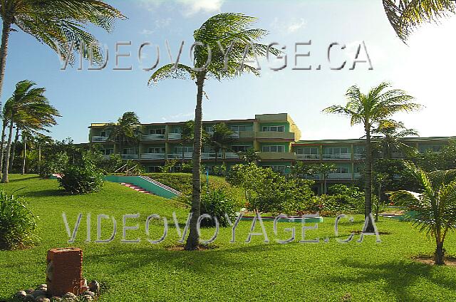 Cuba Cayo-Coco Sol Cayo-Coco El hotel se concentra en un edificio de 3 y 4 pisos.