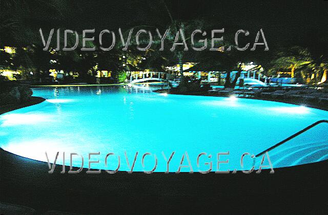 Cuba Cayo-Coco TRYP Cayo-Coco The pool at night!