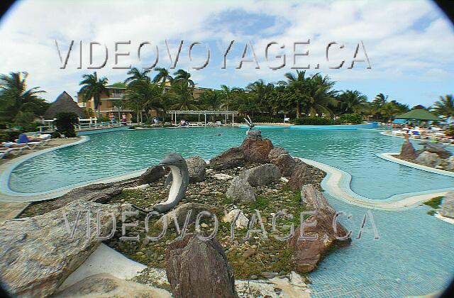 Cuba Cayo-Coco TRYP Cayo-Coco Decorations on the edge of the pool.