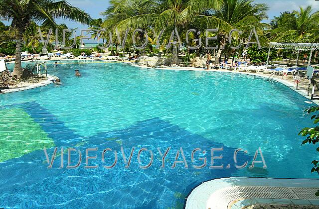 Cuba Cayo-Coco TRYP Cayo-Coco The other end of the pool is smaller but more lively.