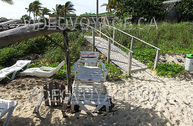 Cuba Cayo-Coco TRYP Cayo-Coco La silla de salvavidas ...