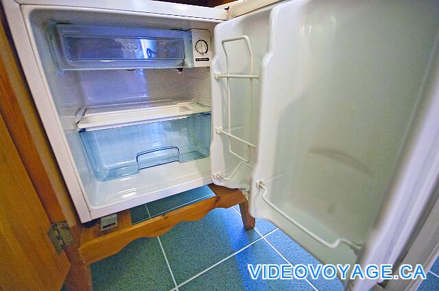 Cuba Cayo Largo Ole Playa Blanca The refrigerator with freezer section, a big bottle of water is added to every day.