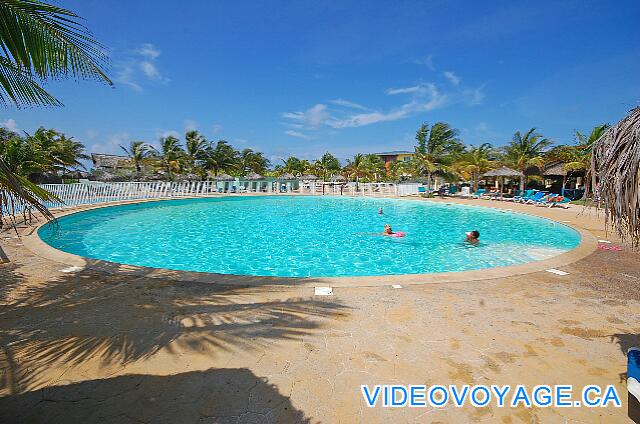 Cuba Cayo Largo Ole Playa Blanca Una piscina que le falta un poco de fantasía