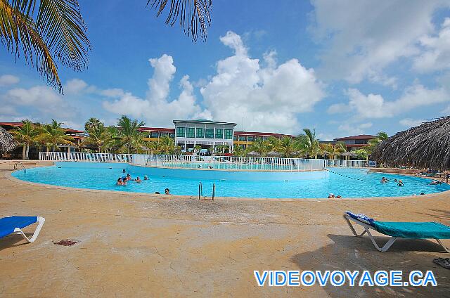 Cuba Cayo Largo Ole Playa Blanca La piscina más popular es menos profunda.