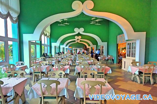 Cuba Cayo Largo Ole Playa Blanca A simple but nice presentation, lots of window in two sections, ...