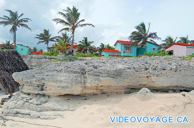 Cuba Cayo Largo Gran Caribe Cayo Largo The rock walls of the beach.