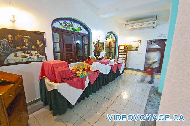 Cuba Cayo Largo Gran Caribe Cayo Largo The bread bar and desserts.