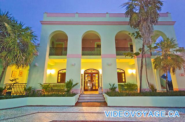 Cuba Cayo Largo Gran Caribe Cayo Largo The front of the buffet restaurant ...