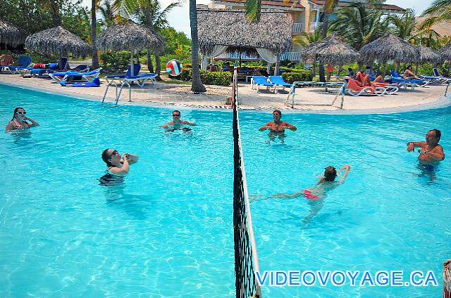 Cuba Cayo Largo Sol Cayo Largo Le volleyball dans la piscine est toujours populaire!