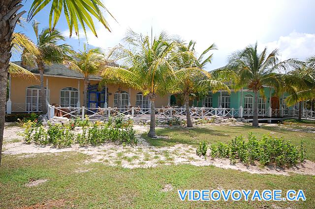 Cuba Cayo Largo Sol Cayo Largo La Marimba es un bar abierto por la noche.