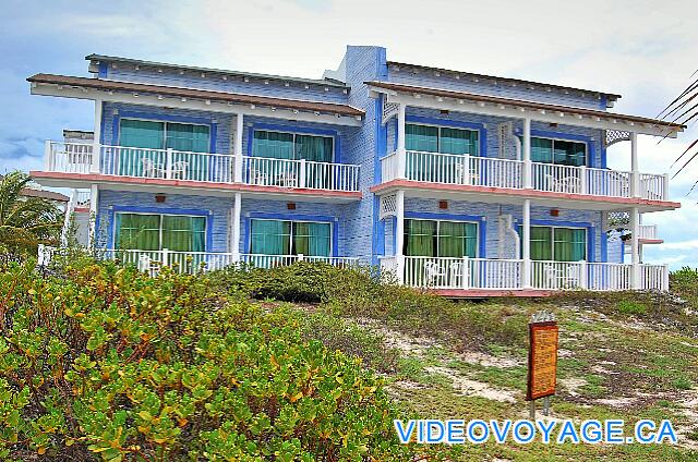 Cuba Cayo Largo Sol Cayo Largo Algunos edificios son de color azul.