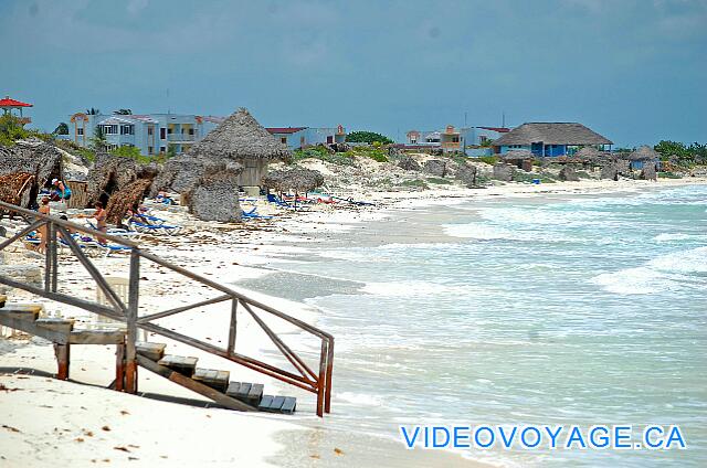 Cuba Cayo Largo Sol Cayo Largo La playa no es muy profunda, la pendiente en el agua es baja, las olas eran más fuertes, más suave en invierno, un poco arrecife ...