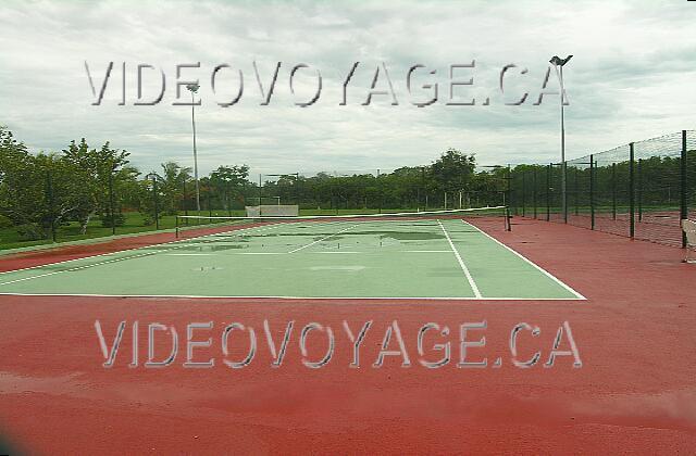 Cuba Guardalavaca Blau Costa Verde The tennis court.