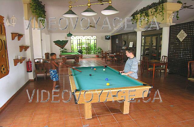 Cuba Guardalavaca Brisas Guardalavaca A games room with pool tables.