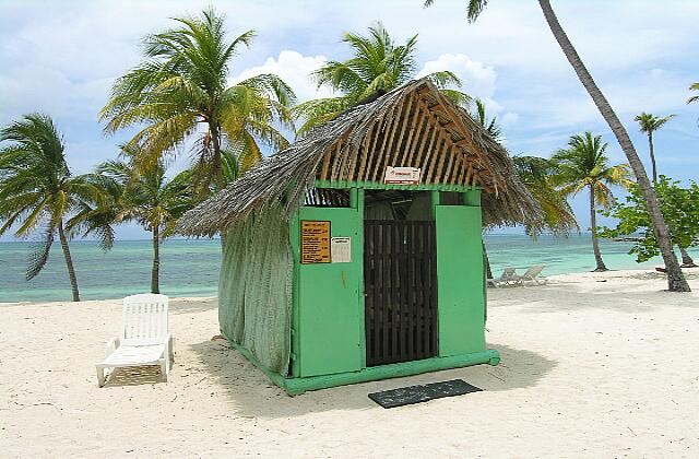 Cuba Guardalavaca Brisas Guardalavaca Une petite cabane pour les massages de la section villa.