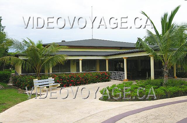 Cuba Guardalavaca Playa Pesquero El a la carta Romantico restaurante se encuentra al oeste del sitio.